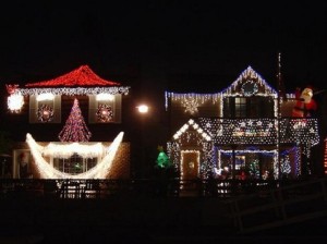 Funny-Christmas-Lights-12
